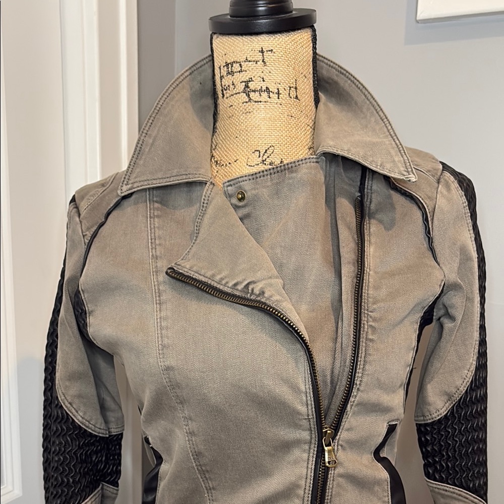 Blank NYC Olive Grey and Black Moto Jacket with Fitted Silhouette - Picture 13 of 16